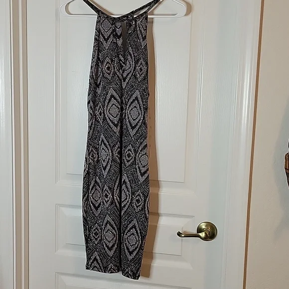 Kyrra Sparkly Party Dress - Picture 10 of 14